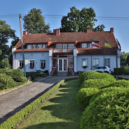 Asmonienes Sveciu Namai "Senoji Mokyklele" Hotel Smalininkai Bagian luar foto