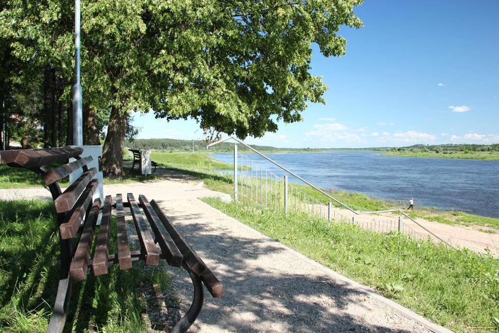 Asmonienes Sveciu Namai "Senoji Mokyklele" Hotel Smalininkai Bagian luar foto