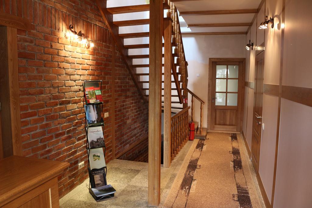 Asmonienes Sveciu Namai "Senoji Mokyklele" Hotel Smalininkai Bagian luar foto
